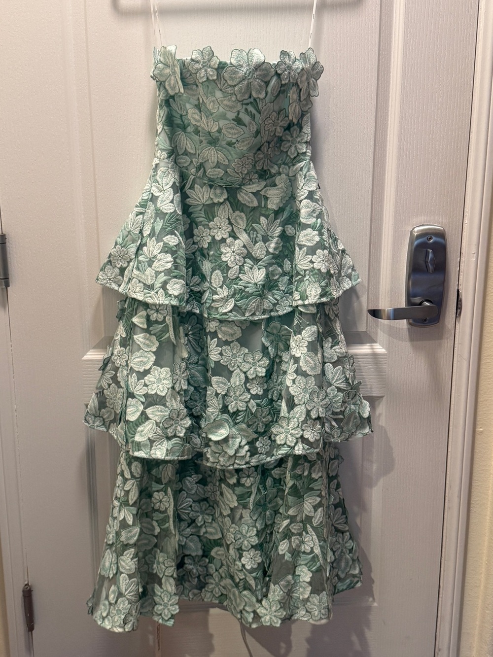 ELLIATT Roseate Tiered Maxi Dress in Mint Green Size S Wedding Guest NWOT - Picture 7 of 8